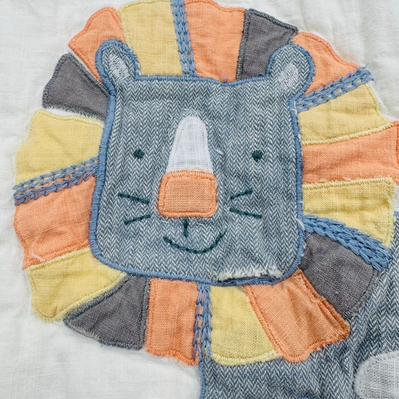Pottery Barn Kids Little Lion Safari Quilt Crib Size